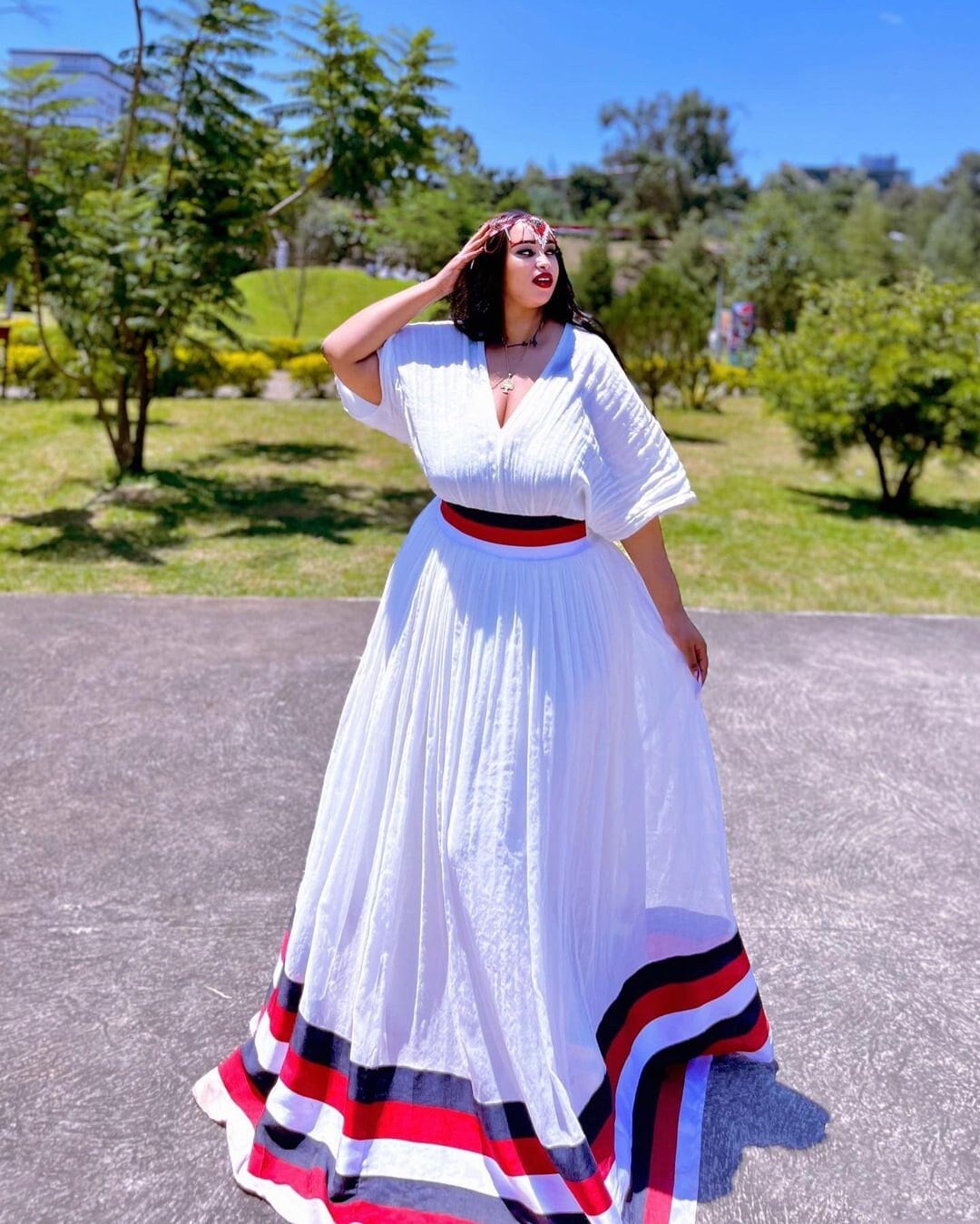GADISE OROMO TRADITIONAL WEAR FOR WOMEN | RED, BLACK AND WHITE BOREDERS OROMO KEMIS | ELEGANT OROMO DRESS FOR CULTURAL CELEBRATIONS