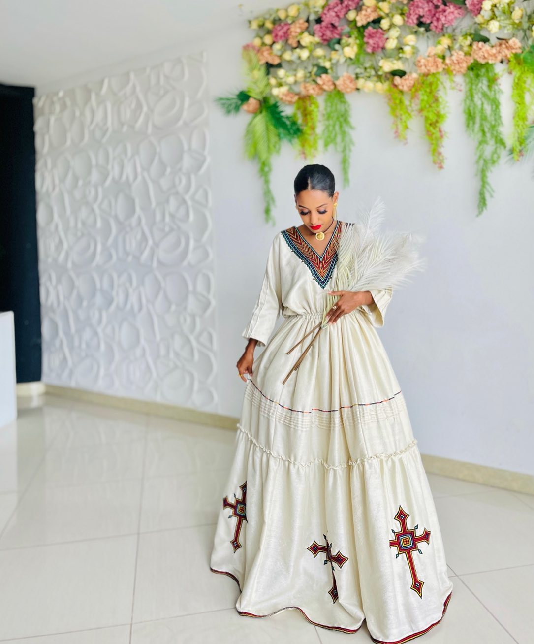 WHITE HABESHA KEMIS | ETHIOPIAN TRADITIONAL DRESS