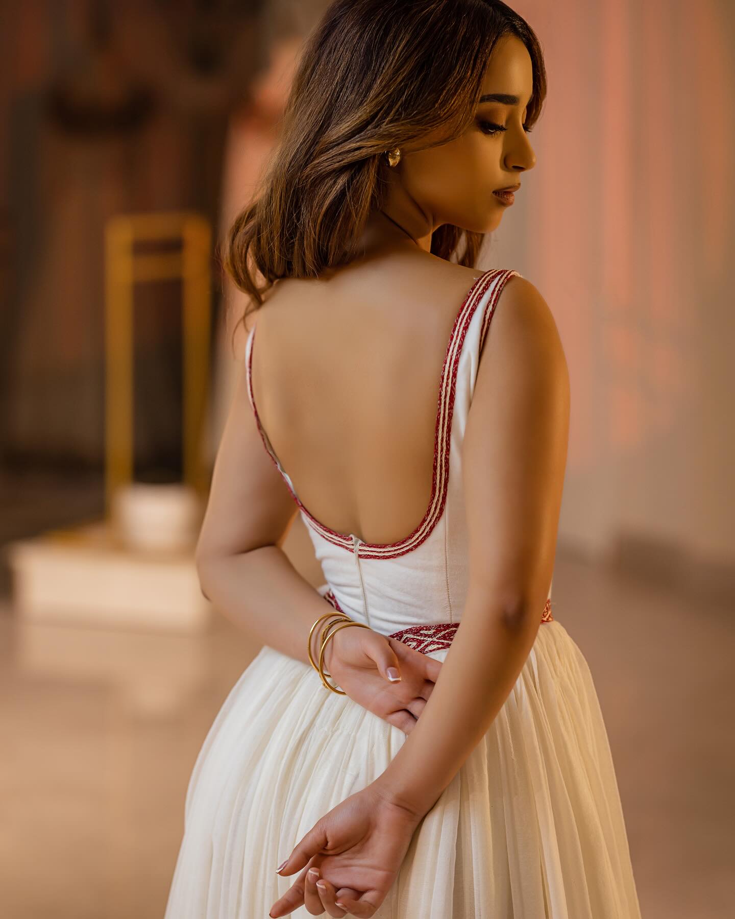 MITI ETHIOPIAN TRADITIONAL DRESS | MODERN WHITE HABESHA DRESS WITH RED DETAILS | MINIMALIST HABESHA KEMIS FOR OCCASIONS