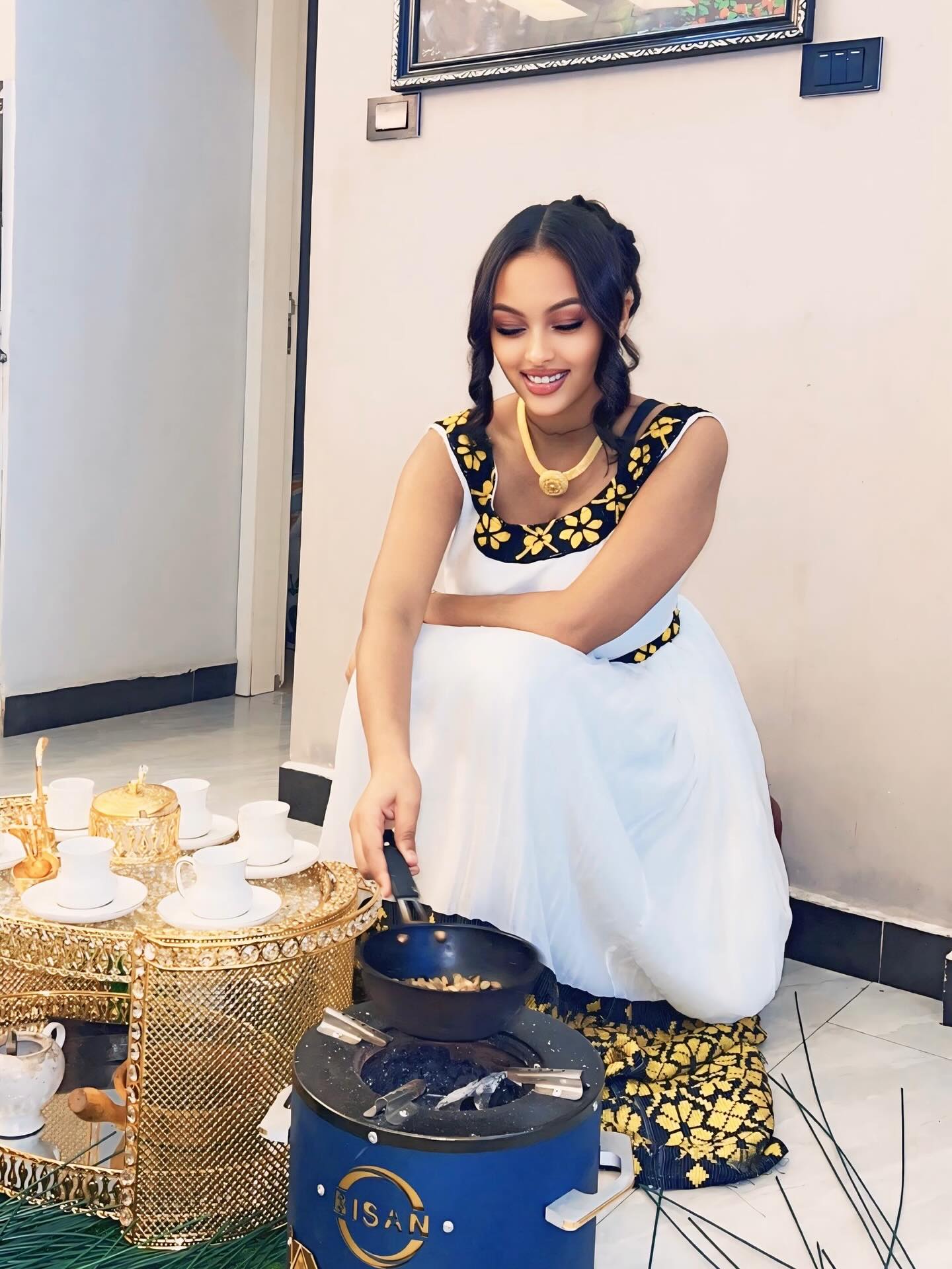 TENAWIT SHORT SLEEVE ETHIOPIAN DRESS | HABESHA DRESS ONLINE | GOLD WOVEN HABESHA KEMIS