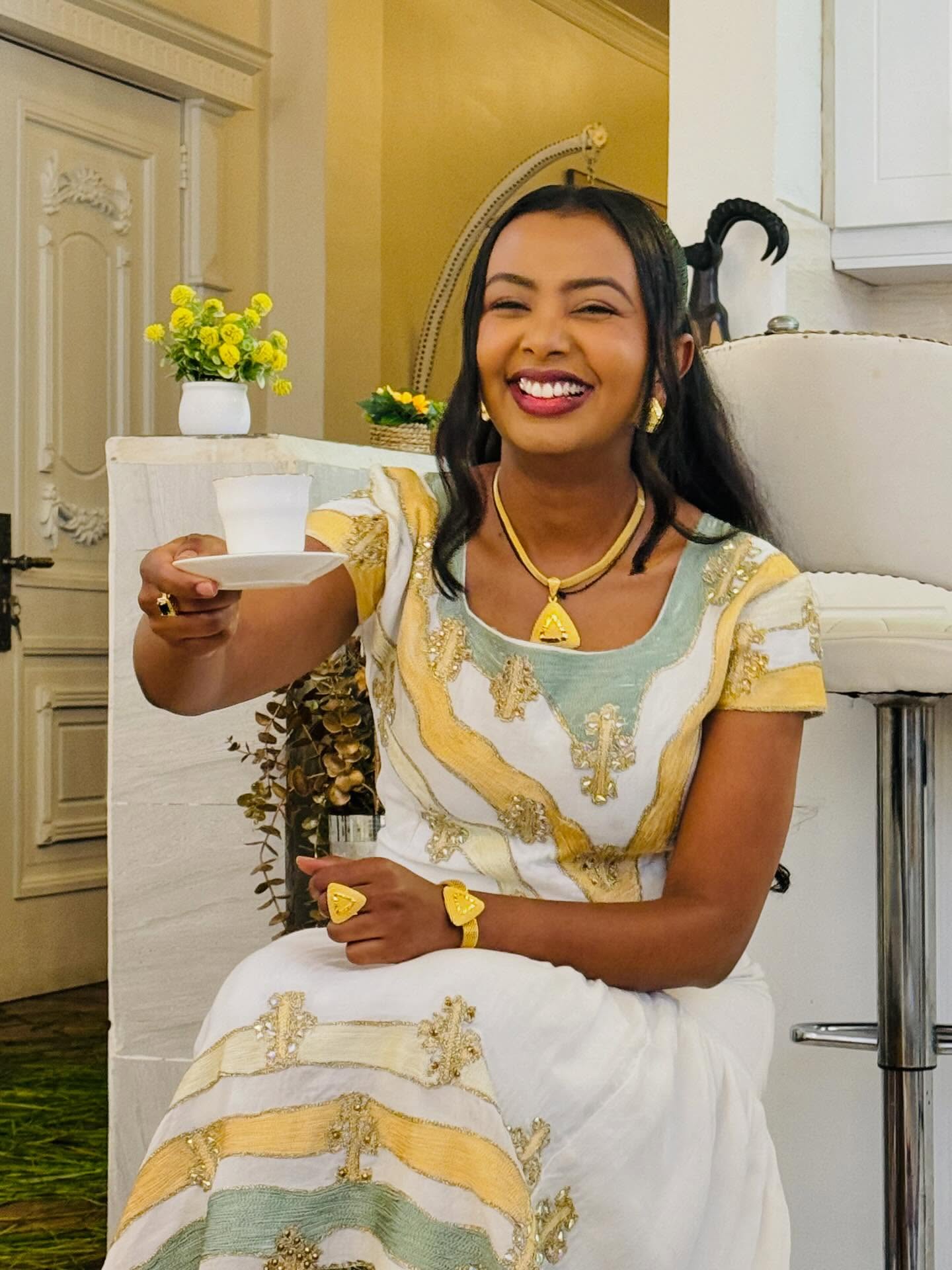 YOADAN ETHIOPIAN TRADITIONAL DRESS | GREEN AND GOLD DESIGN HABESHA DRESS | FESTIVE HABESHA KEMIS