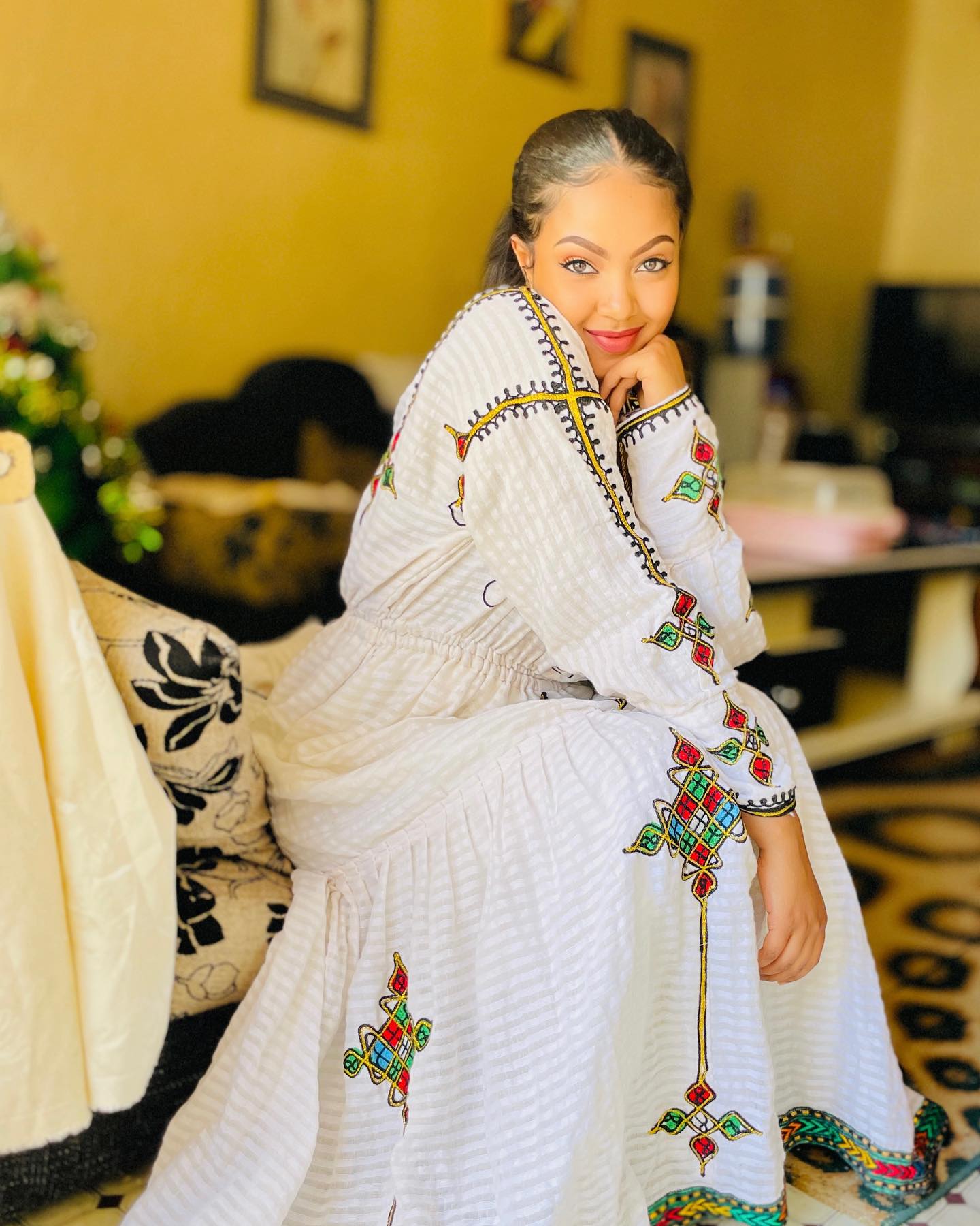 SIMRET SIMPLE DESIGN HABESHA KEMIS | TRADITIONAL ETHIOPIAN DRESS | STUNNING HABESHA DRESS