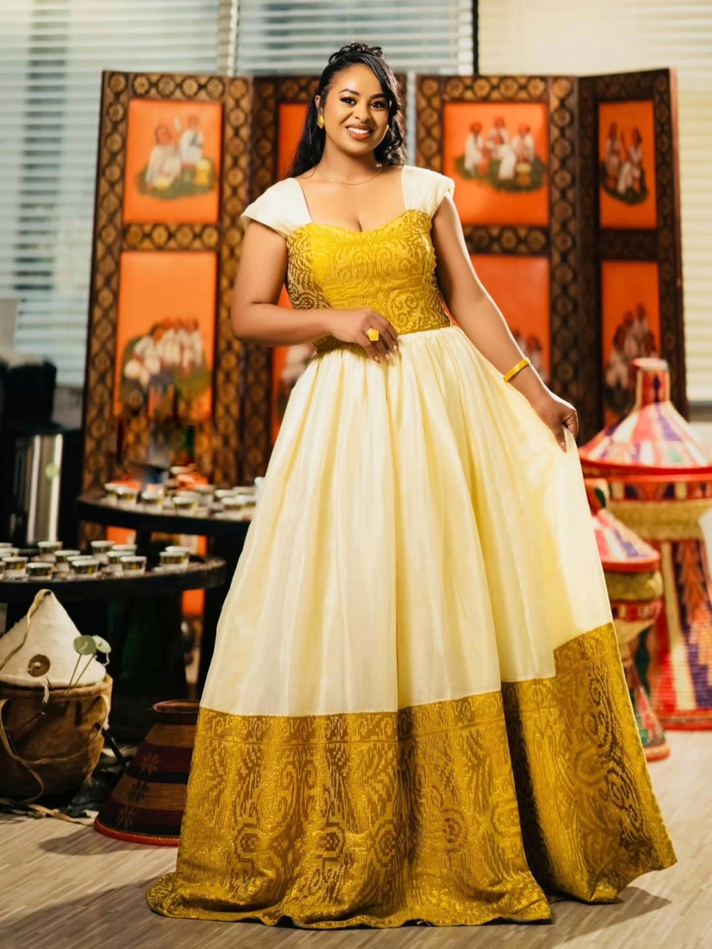 ETHIOPIAN DRESS | MODERN HABESHA KEMIS WITH TRADITIONAL ELEGANCE