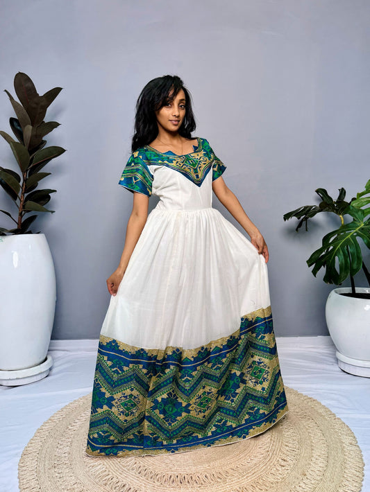 Ethiopian Wedding Dress
Ethiopian Traditional Dress
Ethiopian Dress
Ethiopian clothing
Ethiopain cloth
Eritrean dress
culture dress

