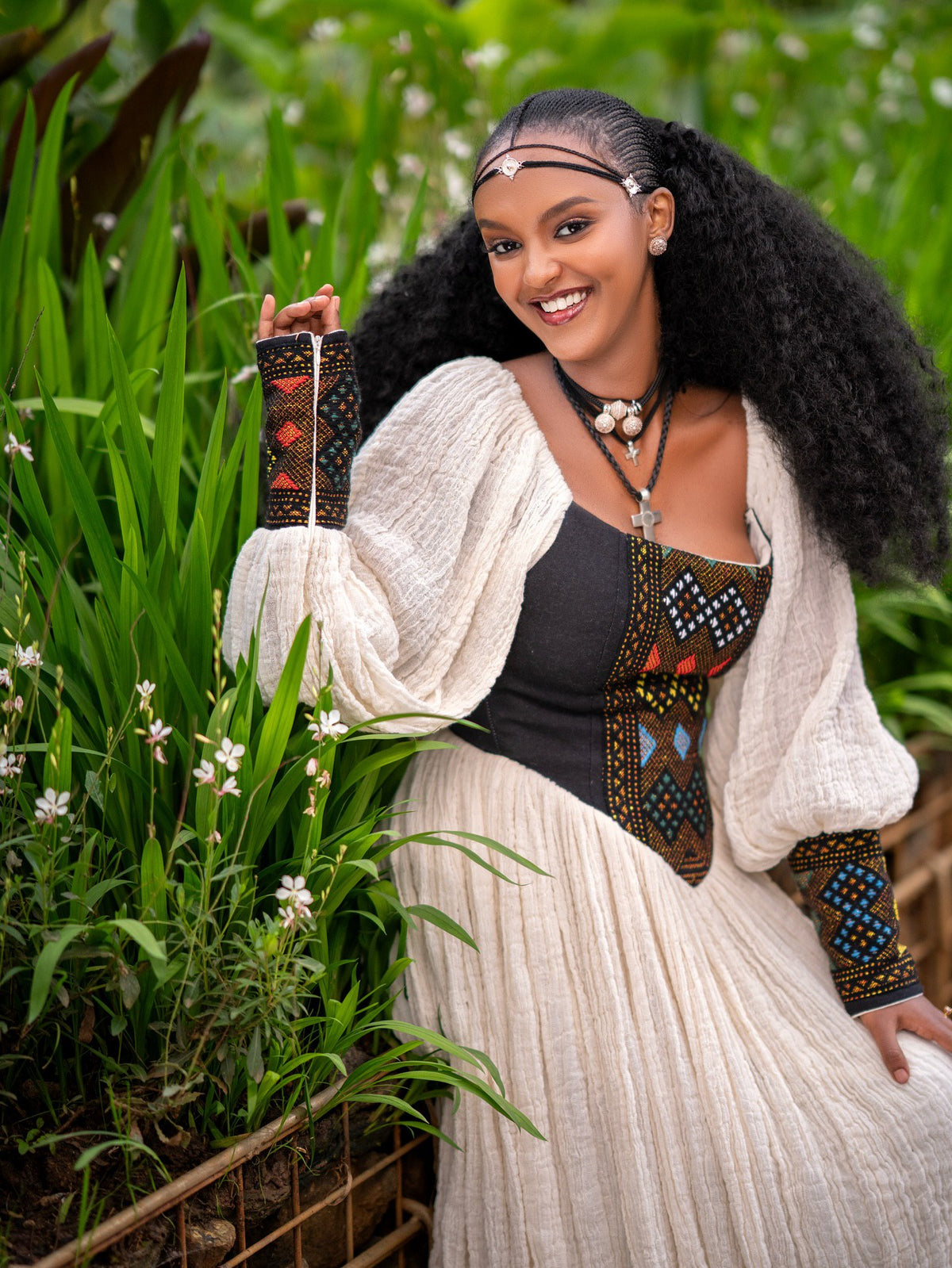 DINKINESH BEAUTIFUL TRADITIONAL ETHIOPIAN CLOTHING | CLASSIC HABESHA DRESS | TIMELESS HABESHA KEMIS