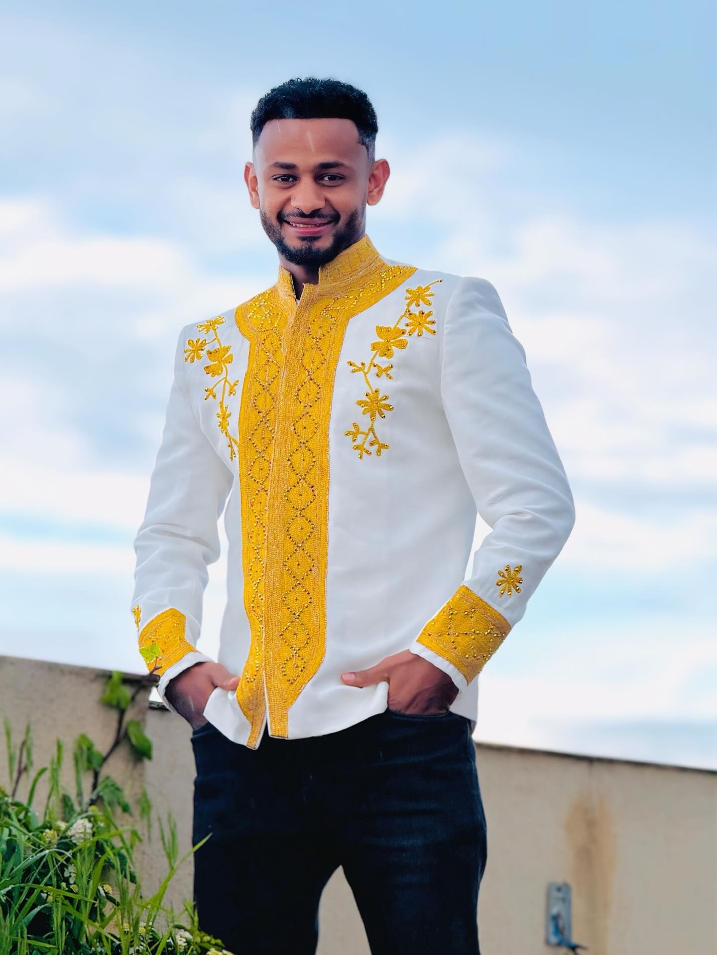 MEN’S WHITE HABESHA SHIRT WITH EMBROIDERY