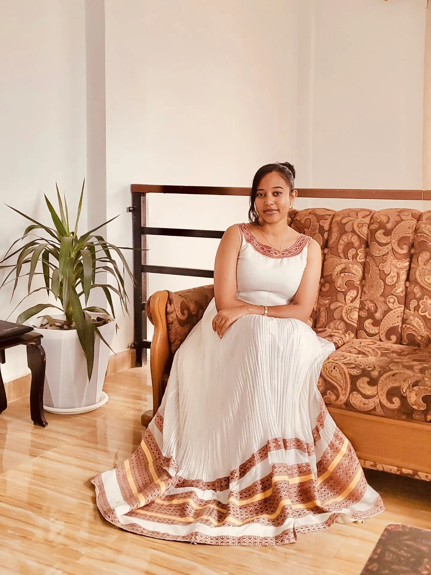 SLEEVELESS HABESHA DRESS – TRADITIONAL ETHIOPIAN CLOTHING IN CLASSIC WHITE LAYERED DESIGN