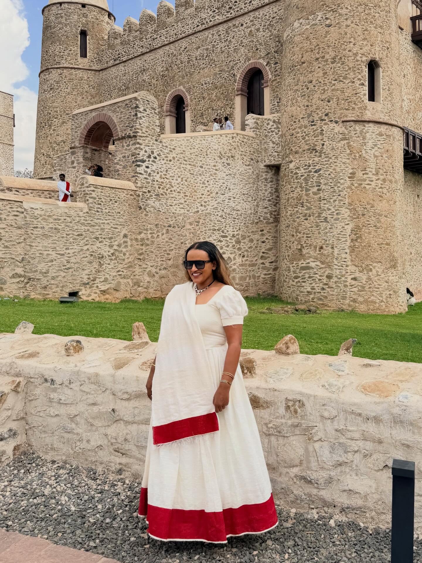 PUFF SLEEVE HABESHA DRESS WITH RED WOVEN DETAIL – TRADITIONAL ETHIOPIAN STYLE
