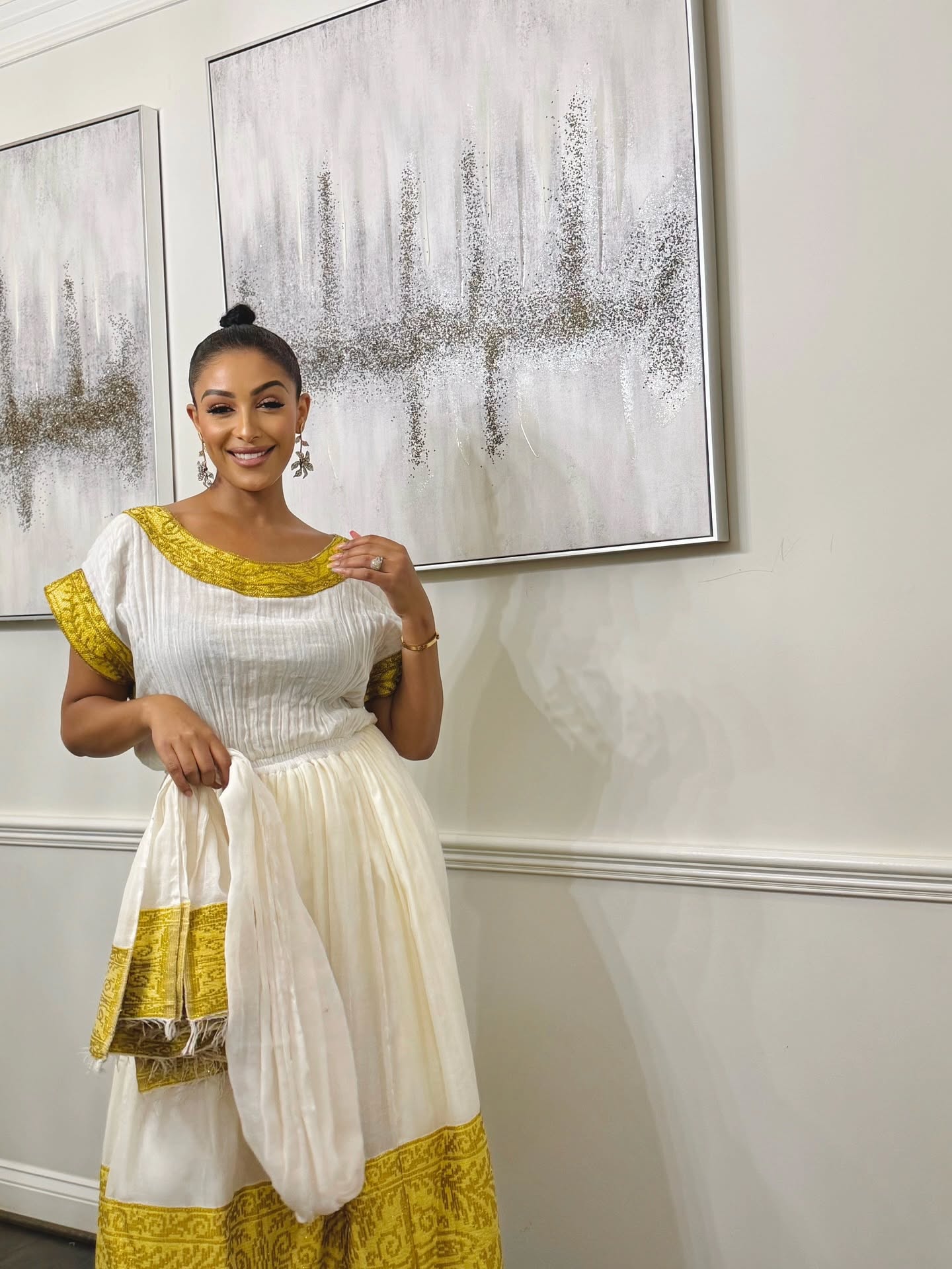 SISITE GRACEFUL YELLOW BORDERED HABESHA DRESS | TRADITIONAL ETHIOPIAN CLOTHING | FESTIVE HABESHA KEMIS