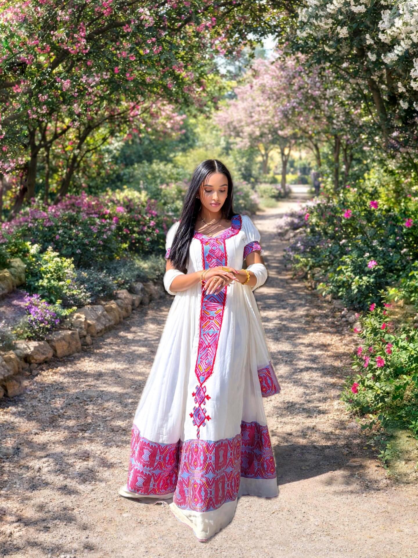 NIGATNESH TRADITIONAL ETHIOPIAN CLOTHING | SHORT SLEEVE HABESHA DRESS | HANDWOVEN HABESHA KEMIS