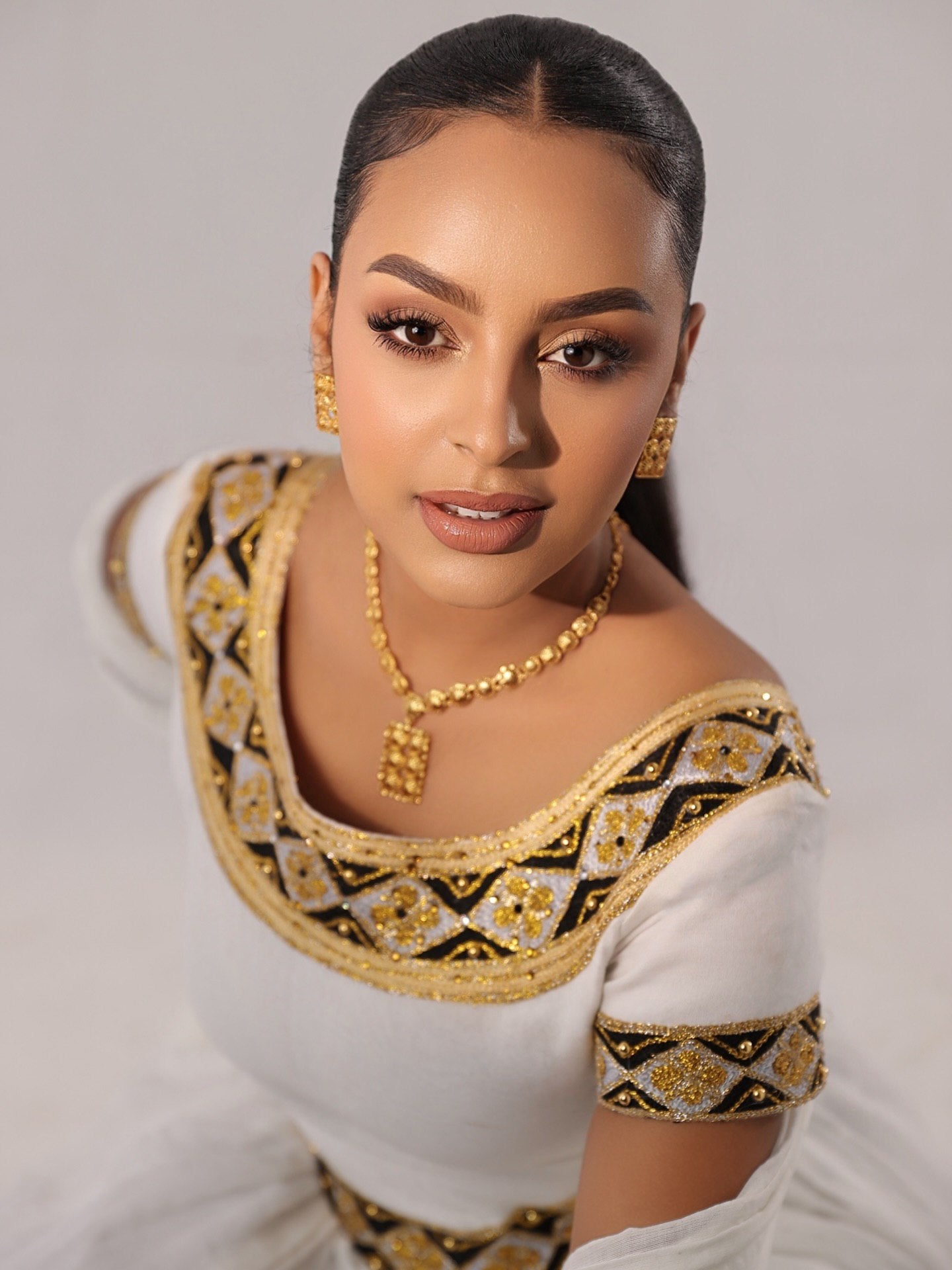 MAHTEBE AUTHENTIC HABESHA KEMIS | SHORT SLEEVE HABESHA DRESS | TIMELESS ETHIOPIAN CLOTHING