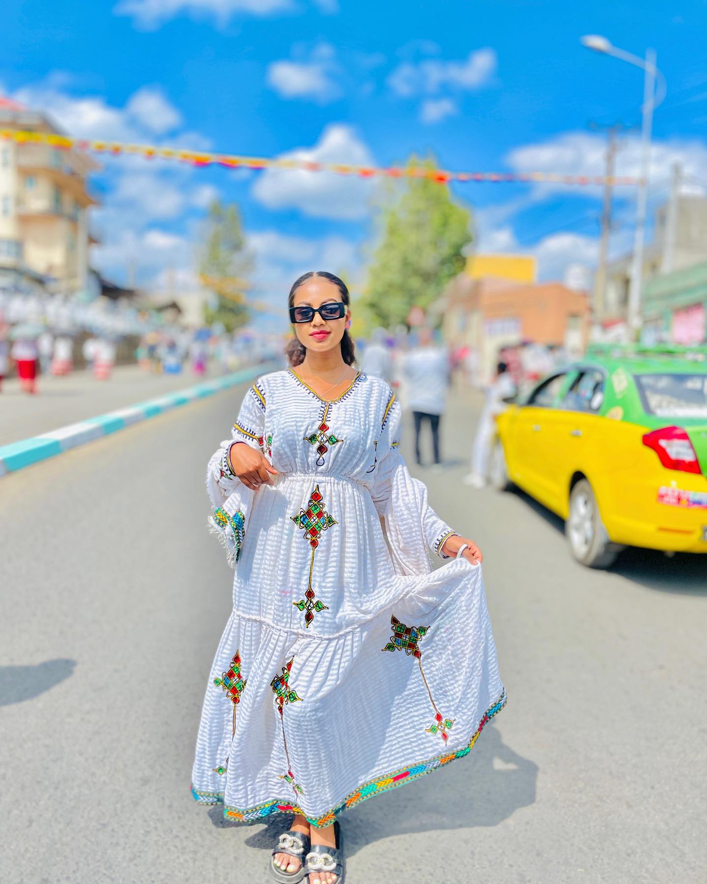 SIMPLE DESIGN HABESHA KEMIS | ETHIOPIAN TRADITIONAL DRESS & HABESHA DRESS