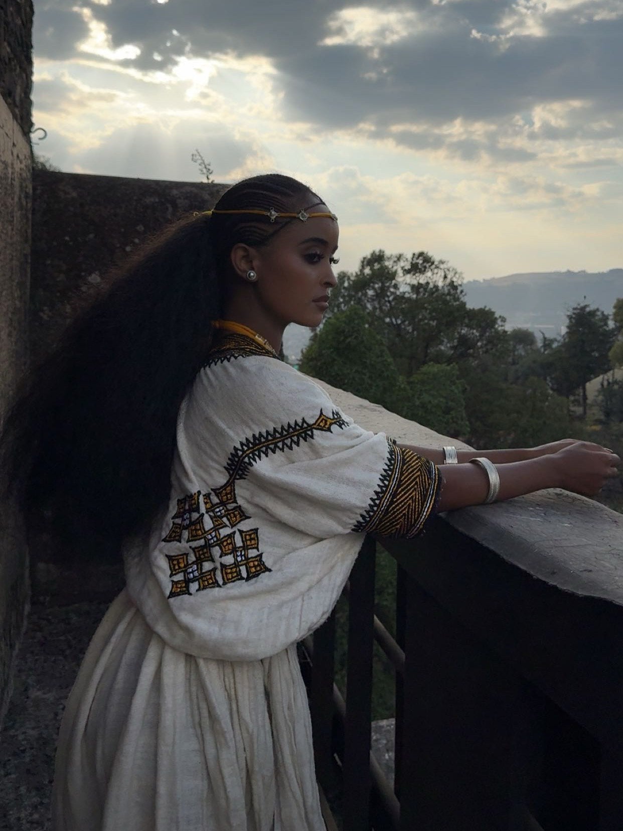KIYA HABESHA KEMIS WITH GOLDEN EMBROIDERY | STUNNING HABESHA DRESS COLLECTION | ETHIOPIAN TRADITIONAL DRESS FOR CELEBRATIONS