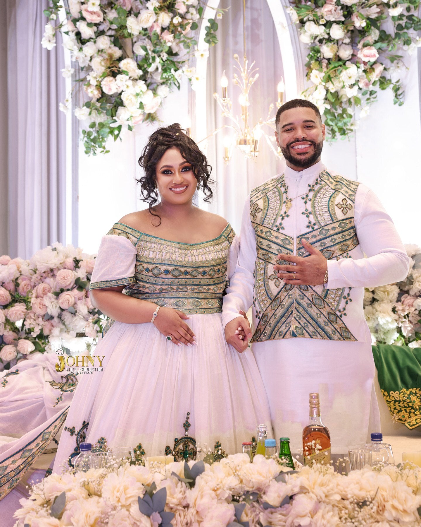 EJIG ETHIOPIAN MATCHING ATTIRE | HABESHA COUPLE OUTFIT | GRACEFUL OUTFIT ETHIOPIAN CLOTHING