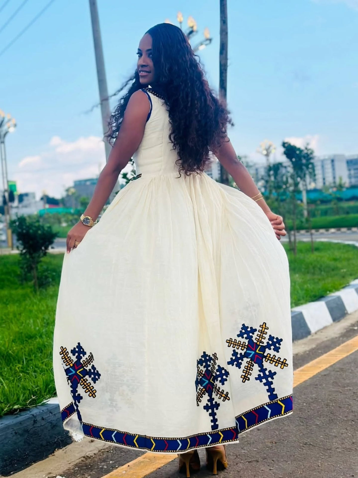 WOZAM WHITE HABESHA DRESS | STUNNING ETHIOPIAN DRESS | CLASSIC HABESHA KEMIS