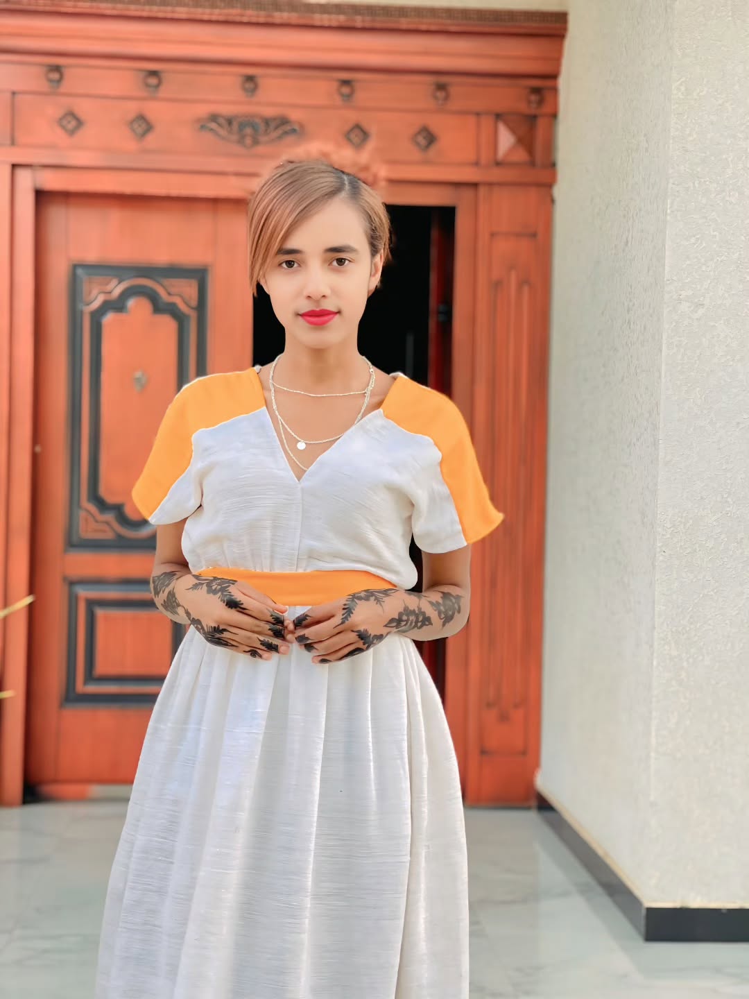 TIRUNESH SIMPLE WHITE ETHIOPIAN DRESS | YELLOW EMBROIDERY DETAIL HABESHA KEMIS| BEAUTIFUL HABESHA DRESS