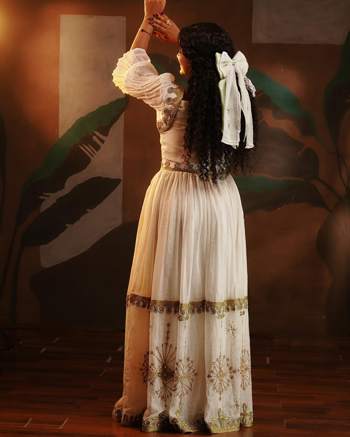 LOMI ETHIOPIAN TRADITIONAL DRESS | AUTHENTIC HABESHA KEMIS | WHITE WITH GOLD DESIGN HABESHA DRESS